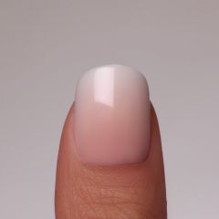 NAILD Softgel Press-On Nails Milkshake Short