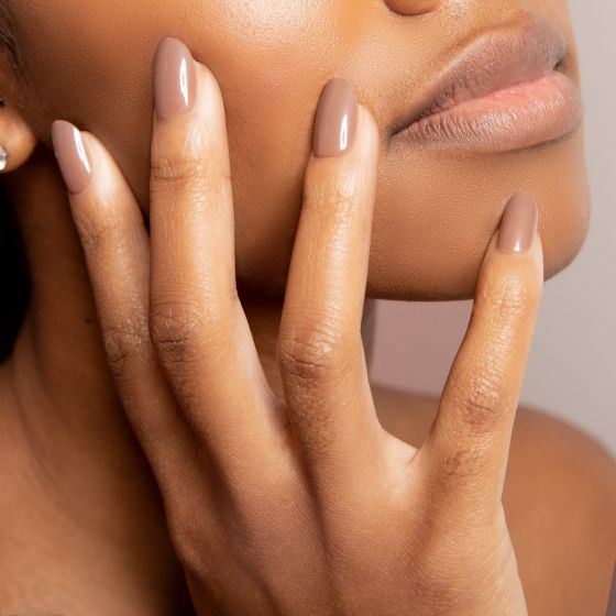NAILD Softgel Press-On Nails Cashmere Round